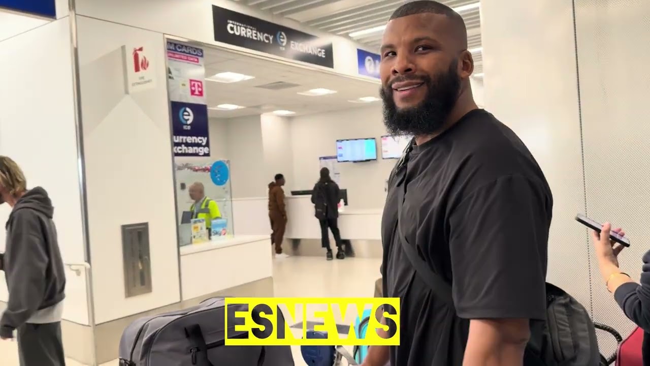 Баду Джек и Джонатан Бэнкс в Лос-Анджелесе защищают свой титул чемпиона WBC 1213 в центре Лос-Анд...