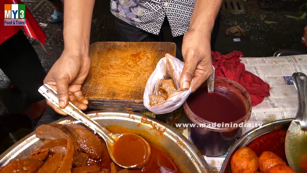 NONVEG SOUP IN STREET FOOD FESTIVAL MUMBAI street food