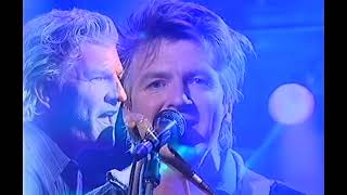 Tim & Neil Finn - Won't Give In (Rove 2004)