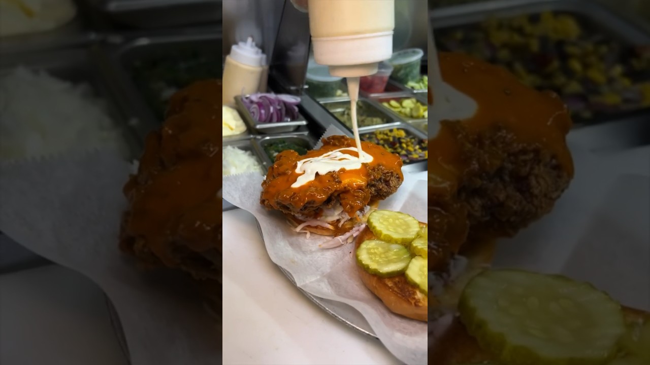 It’s hard to resist the HOT FRIED CHICKEN THIGH from Harlem Public in NYC! 🍗🔥🍗🔥 #DEVOURPOWER