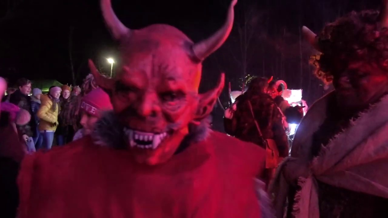 čertovina na zámku Hrušovany nad Jevišovkou 2019 original zvuk