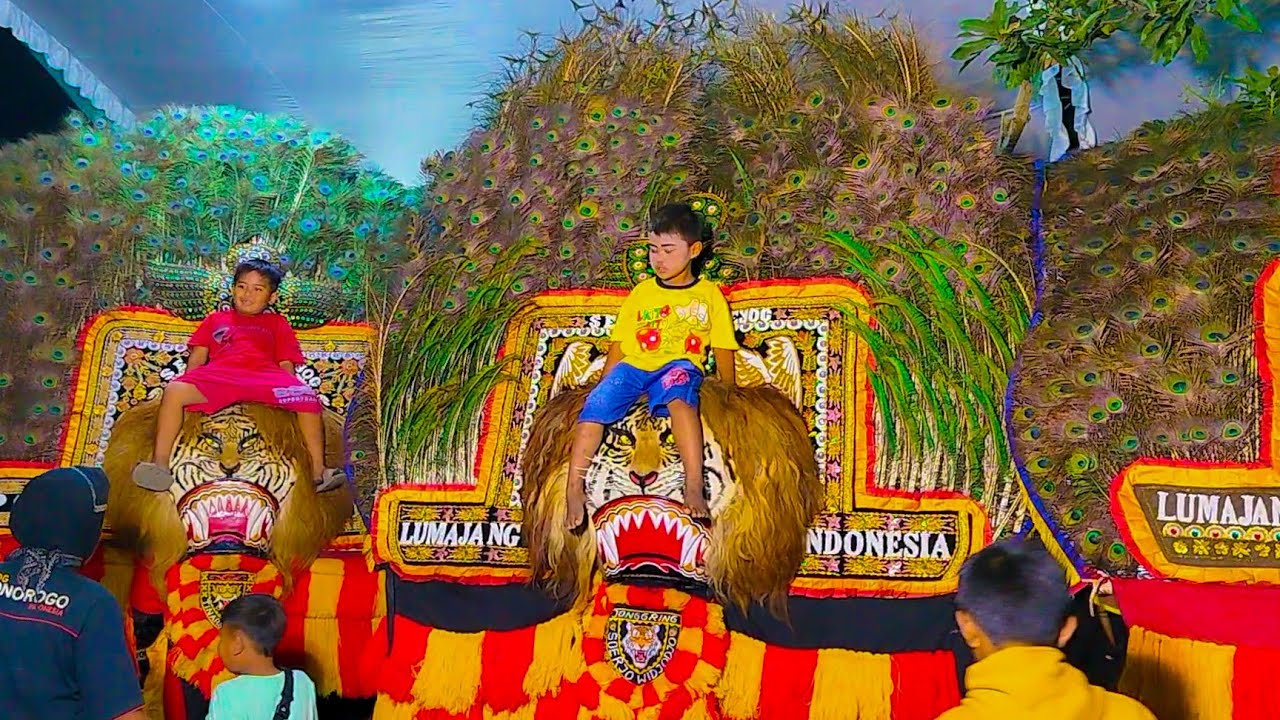 PAGELARAN REOG CAMPURSARI SOERJO WIDJOJO(SURYO WIJOYO)PIMP.MAS DIMAS WONOGRIYO-TEKUNG-LUMAJANG