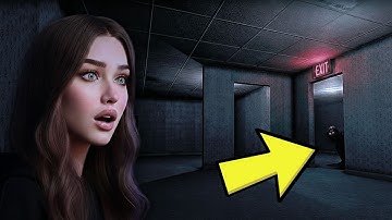 Surviving THE BACKROOMS in Roblox (Apeirophobia)