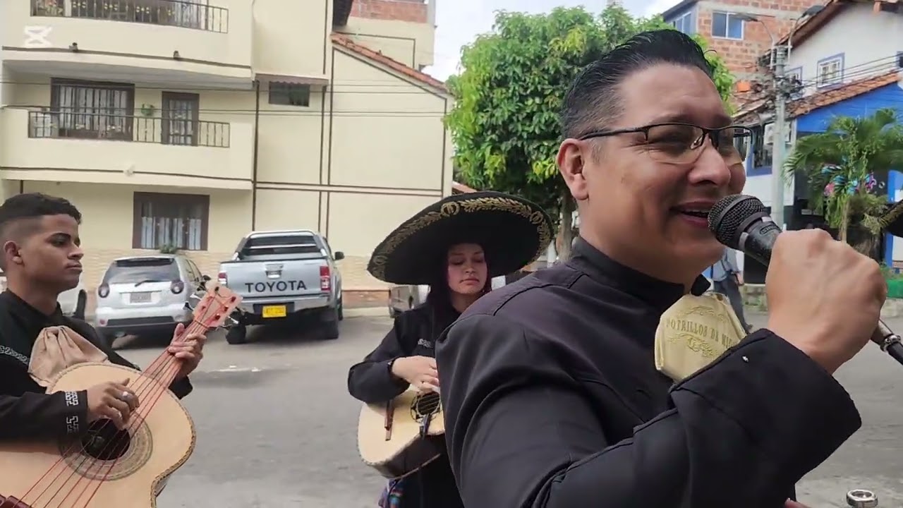Bucaramanga Serenata con mariachi para mi madre 