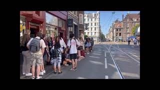Yungblud  Fans bij Concerto Recordstore Amsterdam The Netherlands