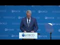 Finding the right balance in uncertain times | OECD Interim  Economic Outlook, September 2025