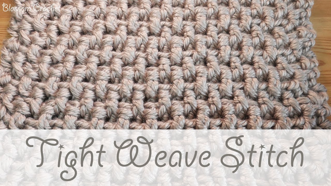 EASIEST Crochet Blanket For Bulky Yarn - How to Crochet The Mini Weave  Stitch! Chenille Yarn 