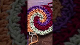 Famous From circle to square- Crochet spiral sweater Profile