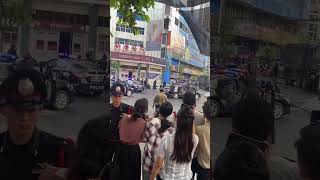 #任达华 吃饭路上偶遇 任达华 电影🎬拍摄现场,冒着被揍的风险偷拍的#路人视角 🤫