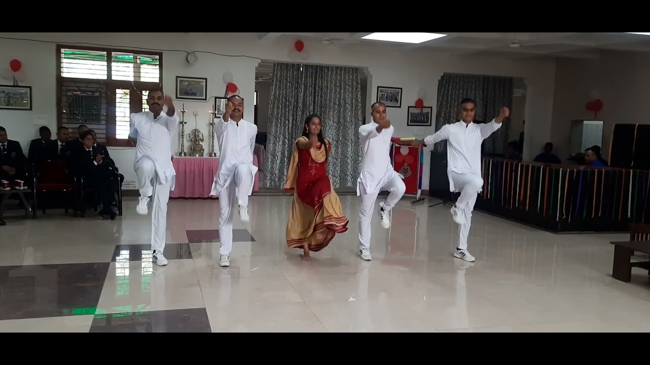 group-dance-by-bsf-sub-inspector-batch-66-bsf-academy-tekanpur-youtube