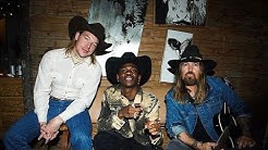 Lil Nas X, Billy Ray Cyrus, Diplo - Old Town Road (Diplo Remix) (Official Audio)