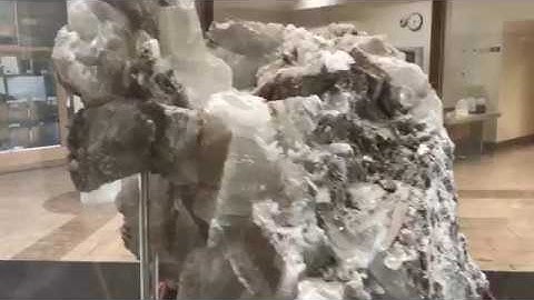 Maps, crystals, and rocks displays at the Kentucky Geological Survey