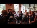 Chorale galloise dans un pub de Bruges (2 chants) / Welsh choir in a pub in Bruges (2 songs)