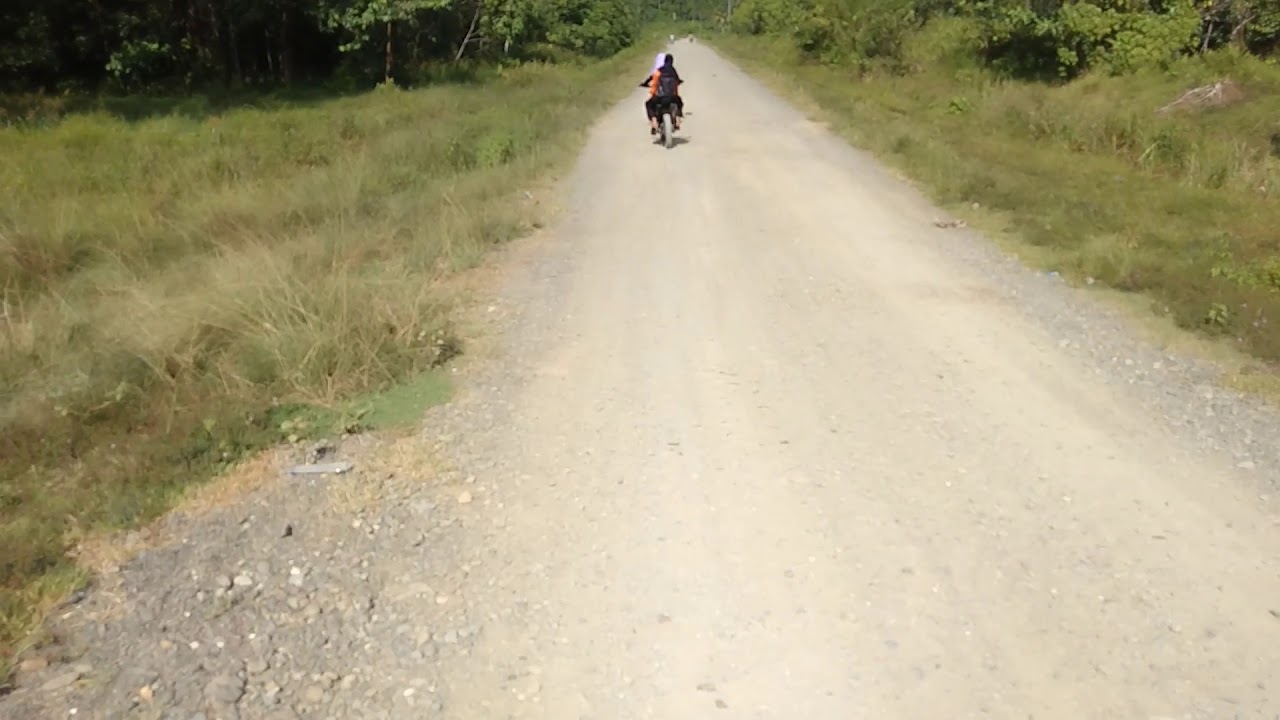 jalan jalan di trans Kobe Halmahera tengah
