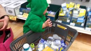 大樹 １歳6ヶ月 10％OFFで コンセントプラグ爆買い！