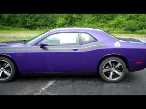 2013-dodge-challenger-rt-a-look-inside-and-test-drive