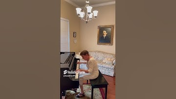 Thumbnail of La famosa "Granada" by the Mexican composer Agustín Lara  1of4  #agustinlara    #bocelli