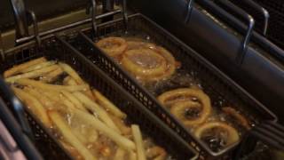 Why Tom Knott Chose to Open a Huddle House