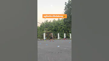 Ngikutin Dibelakang Aikka Pushbike 