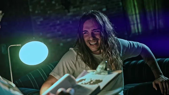 Zaan Sonnekus - Monitor