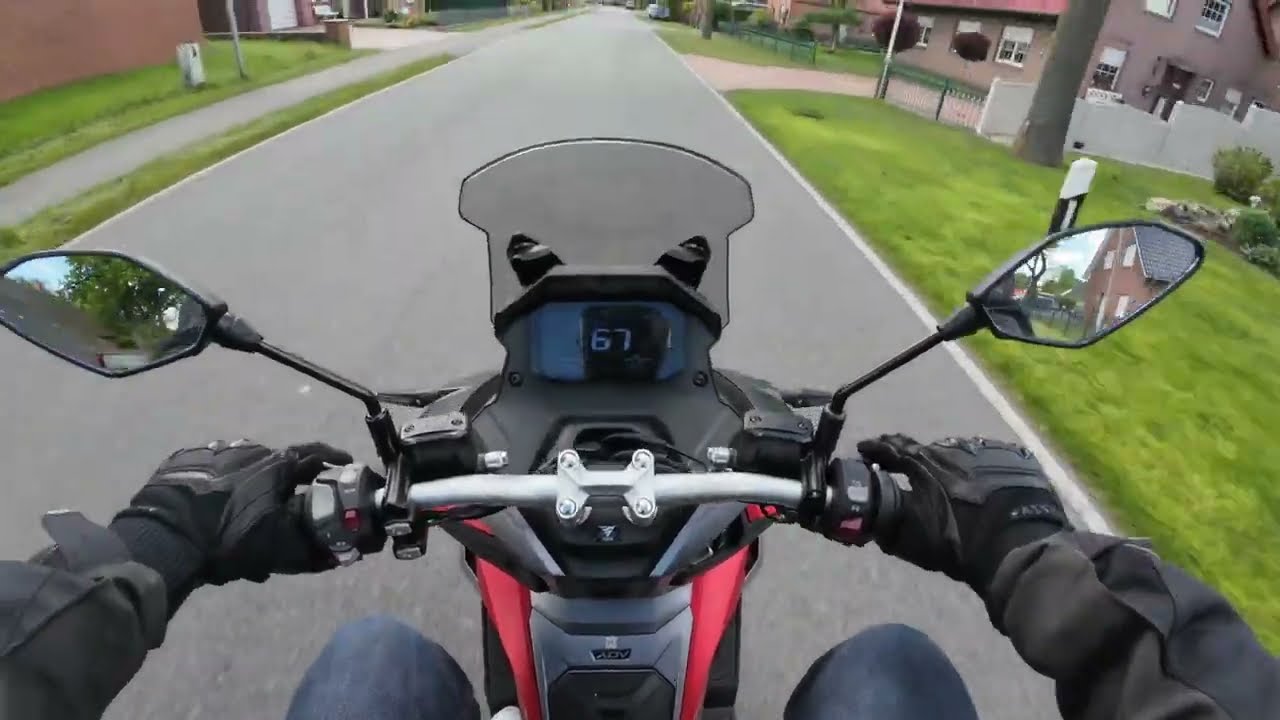 Voge SR1 ADV 125ccm: Probefahrt und Vorstellung