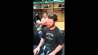 Tyler Seguin shaves Jordie Benn's beard in Super Bowl bet