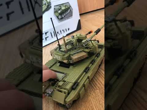 Конструктор Лего танк