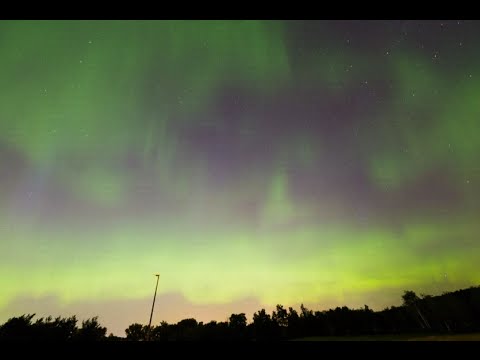 Mesmerizing timelapse: Northern lights glow over US state of Minnesota ...