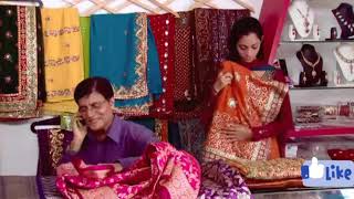 Masum 90. Bölüm- Ahem Gopiye Sari Hediye Alır