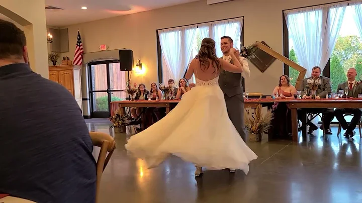 1ST DANCE - Paige & Torey