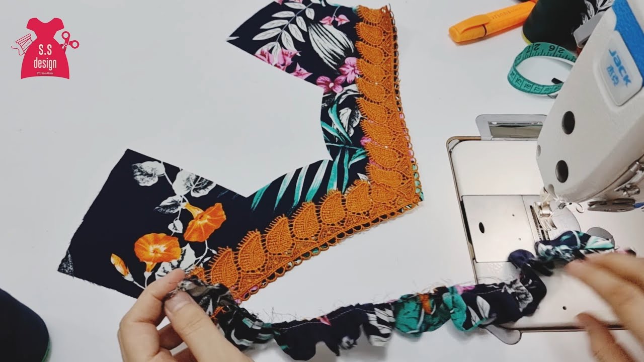 تصميم صدر neck design with lace/ مقاس XL