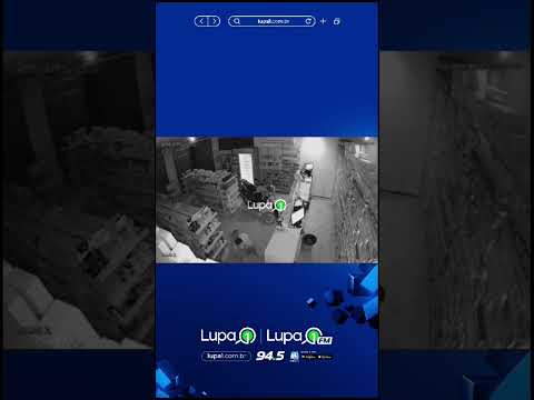 Ladrão pensa estar passando despercebido das cameras engatinhando