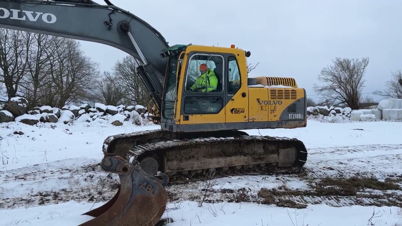 Bandgrävare Volvo EC210BLC