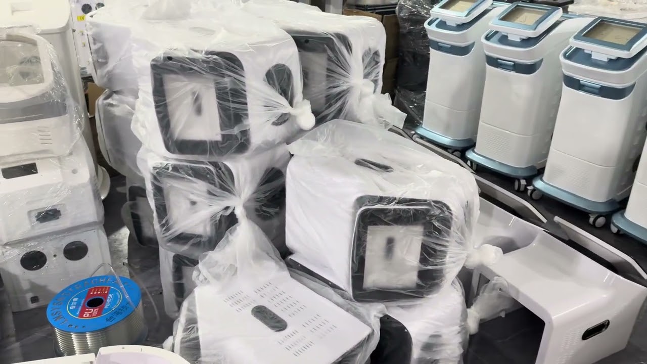 Hot sale exported powerful fiber 808nm diode laser hair removal machine. 