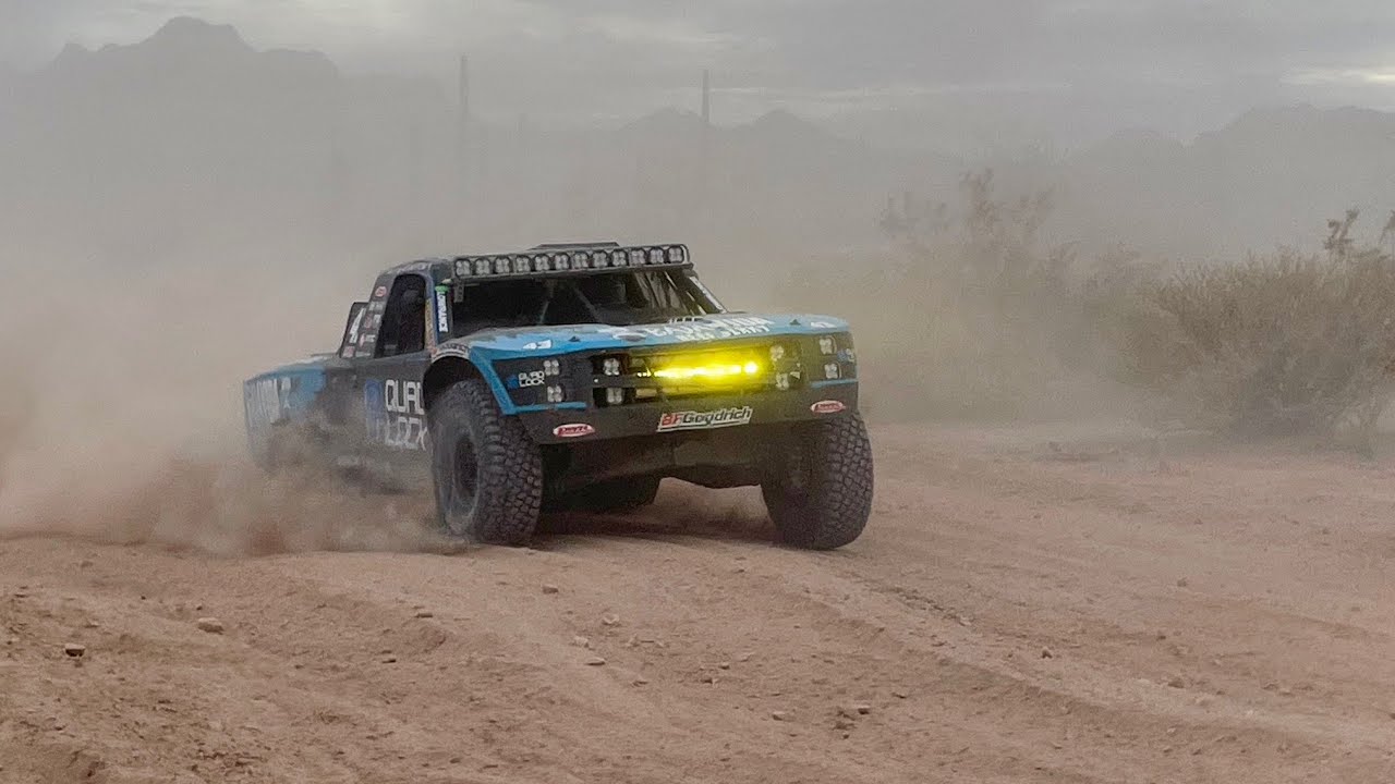 SCORE Baja 1000 Trophy Trucks P2 2023 - YouTube