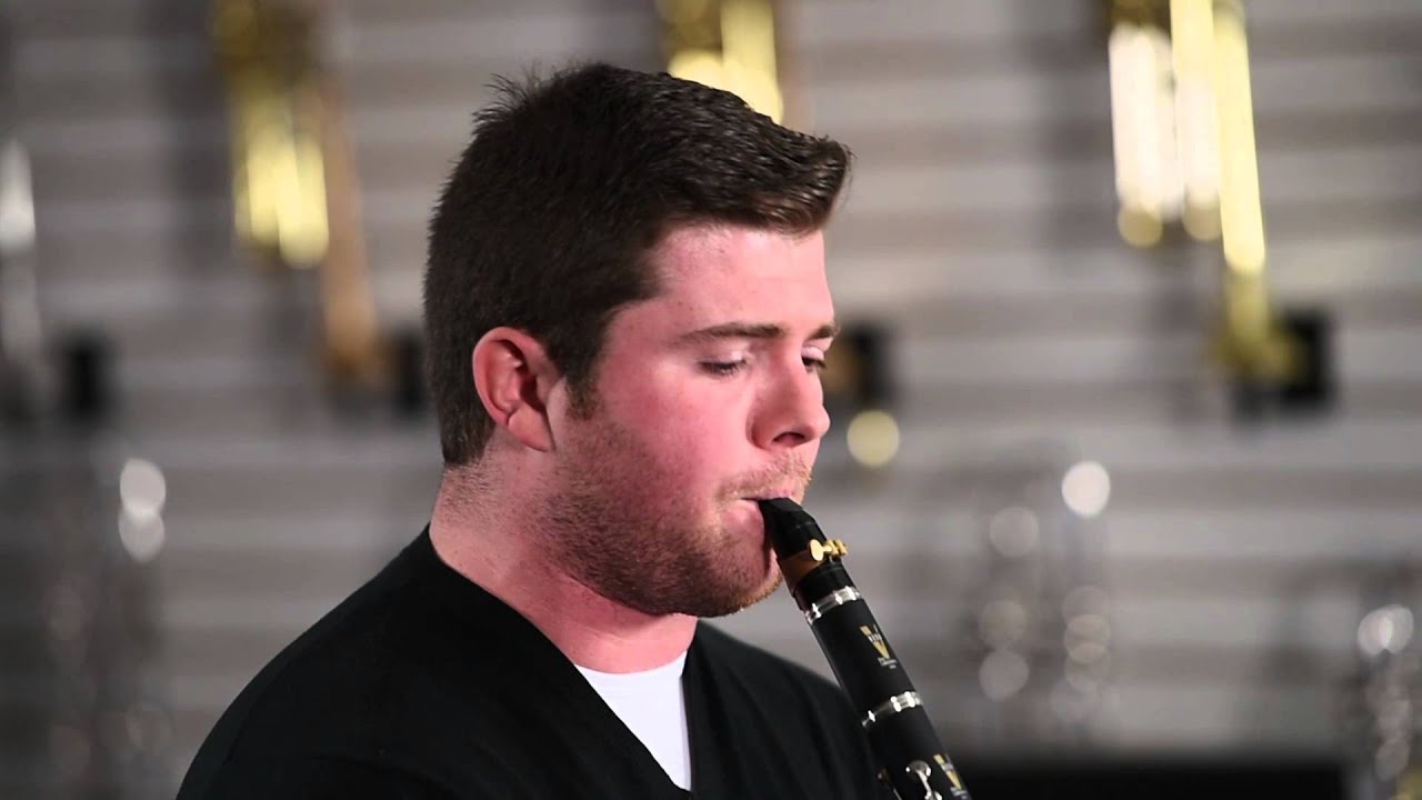 Julian Bliss Reviews The Leblanc Vito Clarinet