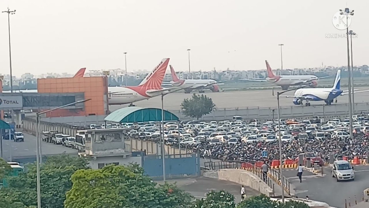 Delhi Airport And Status 🥰😍