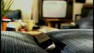IKEA ad - clutter breeds