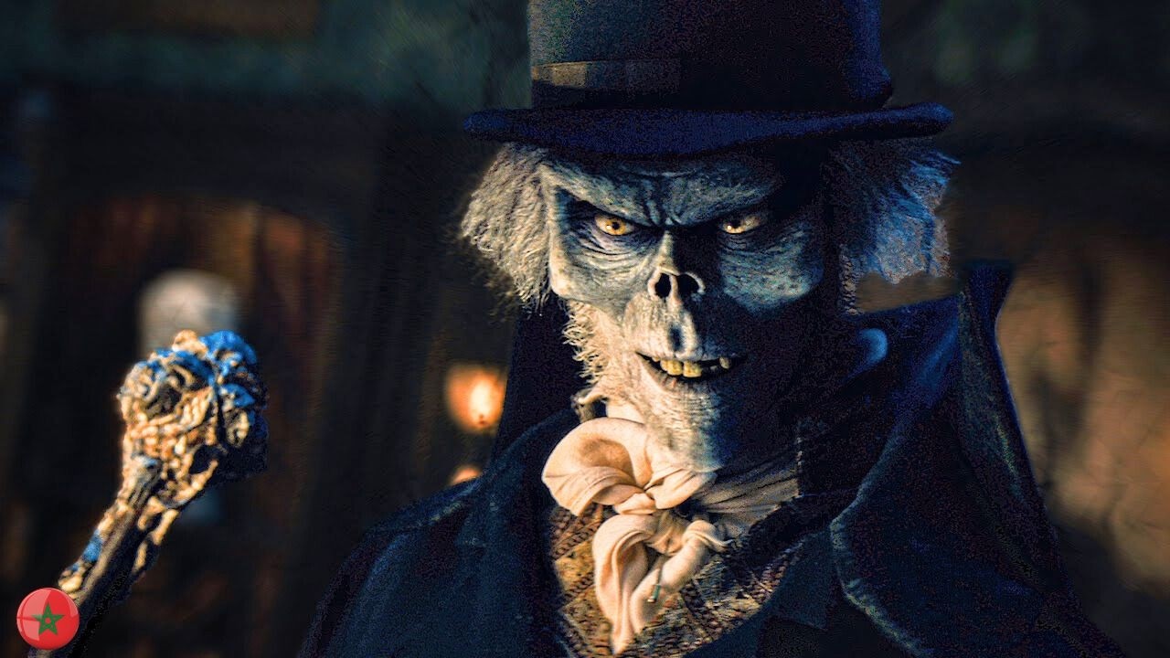 انتقل ولد يتيم إلى منزل جديد 🏡 لكن وجده مملوء بالأشباح 👹 | ملخص فيلم بالدارجة