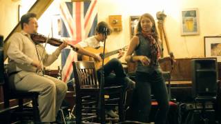 Croissant — Price Tag [Jessie J cover] (live@SepiaPUB 21.7.2012)