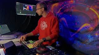 Underground Resonance Set 09 - Live Set