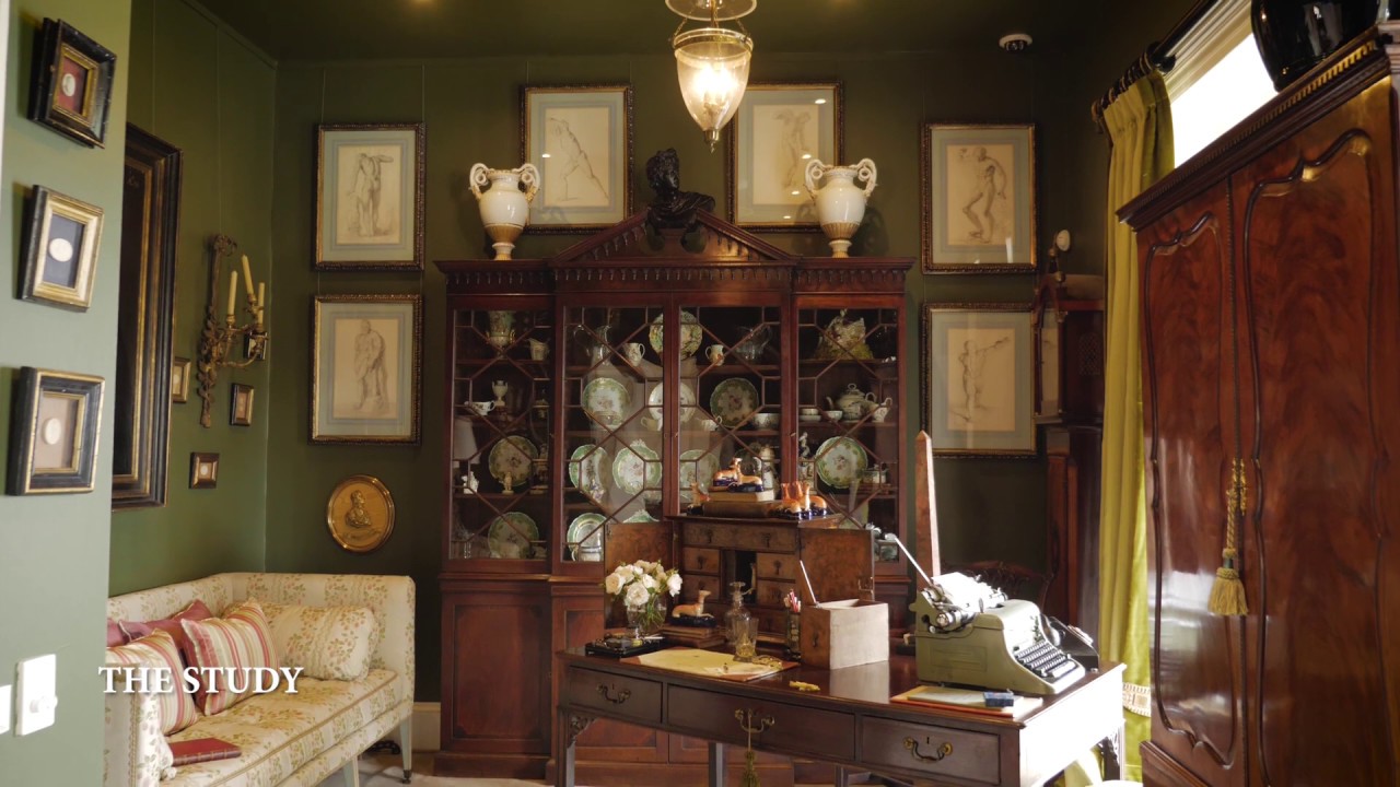 AN INTERIOR LIFE | William Johnston and his Collection | 2020