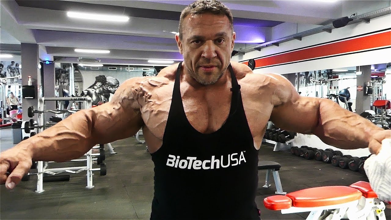 Kiss Jenő: váll-hát edzés