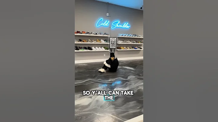 So now everyone wears Rick Owens I guess 🤷‍♂️#skit #comedy #fashion #hype #resell #sneakers