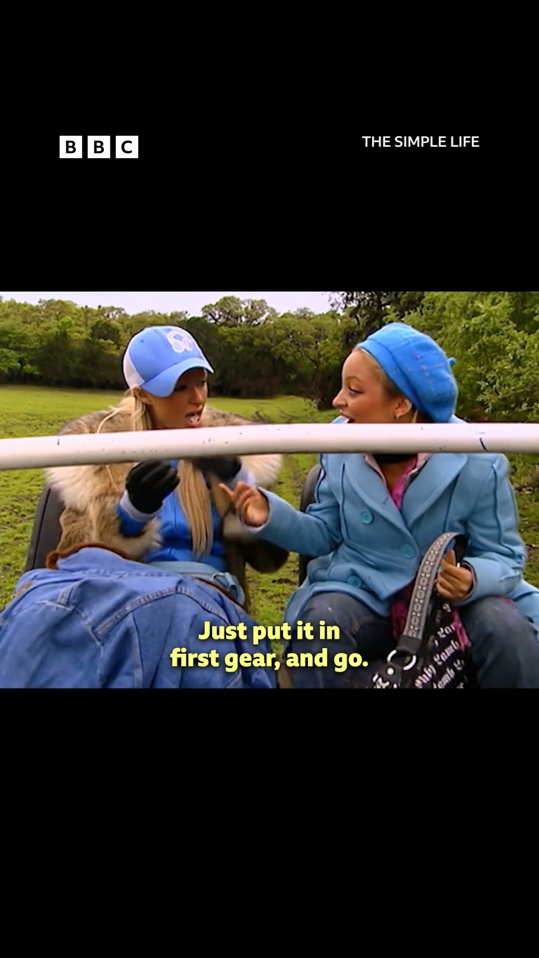 Nicole Richie gives Paris Hilton dog food to eat - BBC