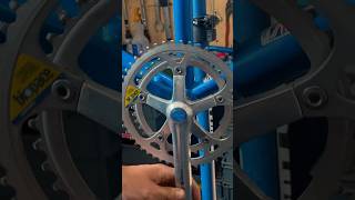 Building a Blue Bicycle in 90 Seconds @thebikefelix