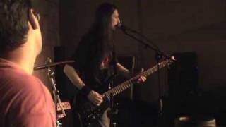 Liza pentras bildojn (el Persone) – Supernova vive