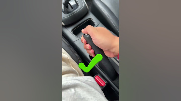 The correct way to start an automatic car#shorts  #short  #shortsvideo  #car  #driving  #tips