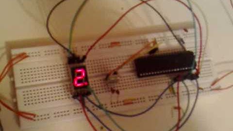 Seven-segment display on PIC16F877A