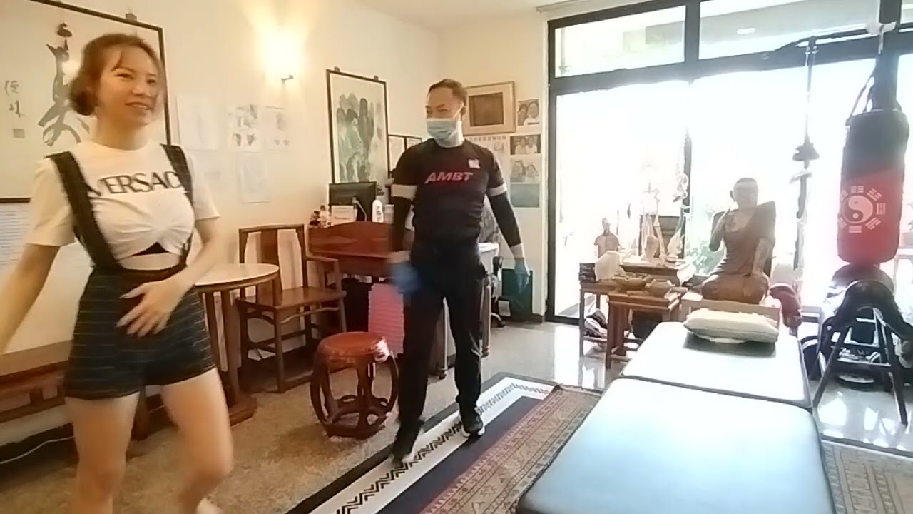 Andy Mak treatment, full body adjustment, pelvis rotation adjustment 